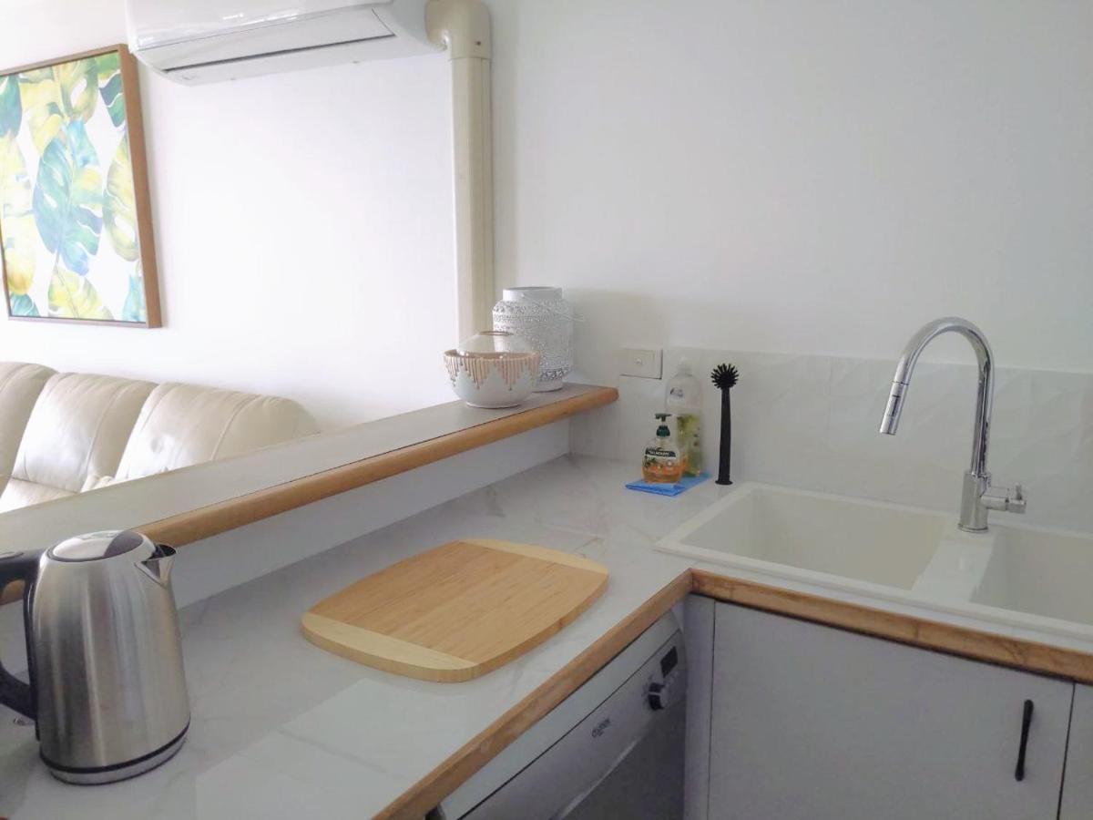 Large Surfers Paradise Apartment With Fantastic Views Gold Coast Eksteriør bilde